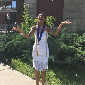 Meet your Posher, Alex